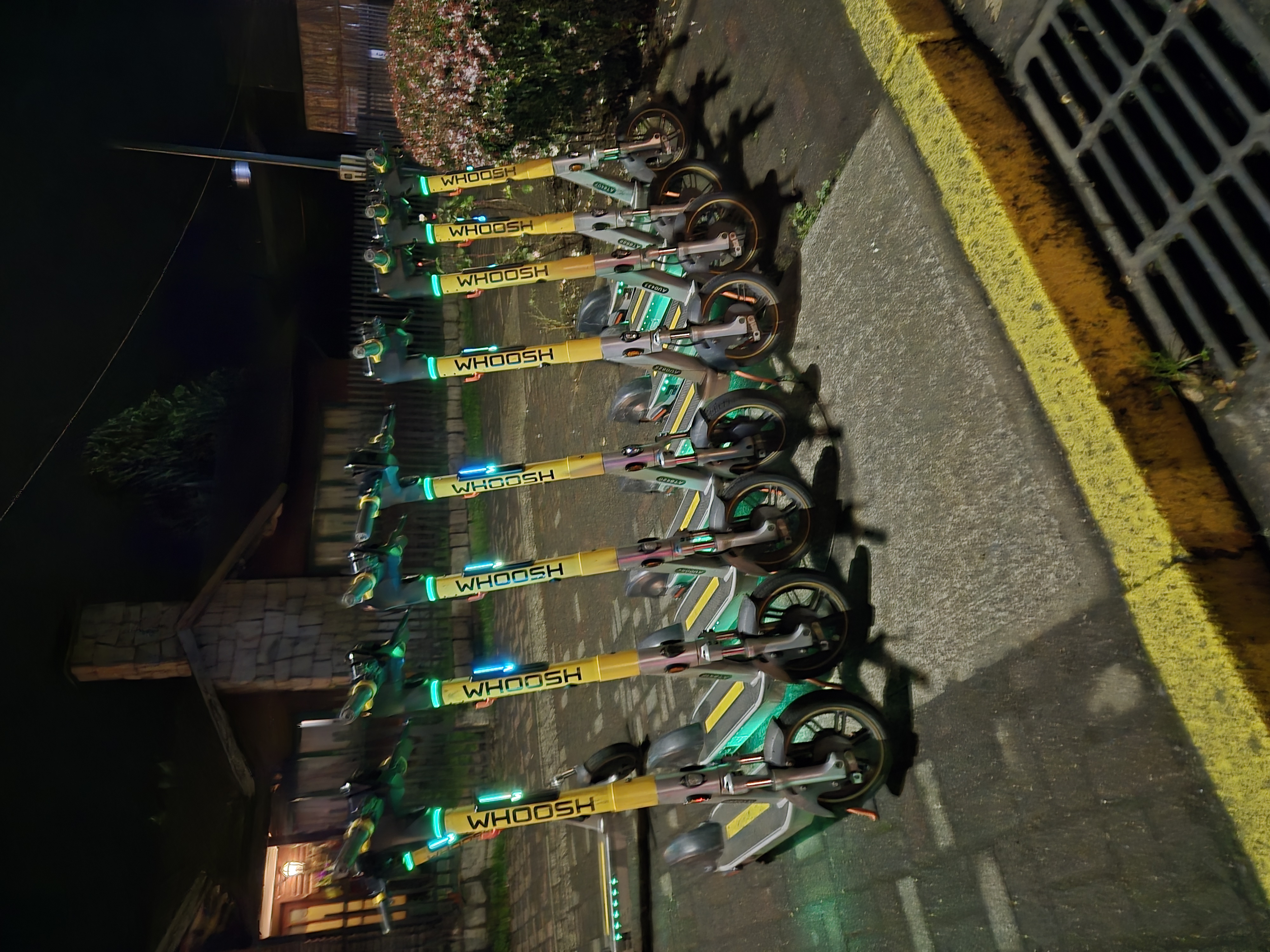 LA "MODERNIDAD" DE LOS SCOOTERS ATROPELLA A PUCÓN